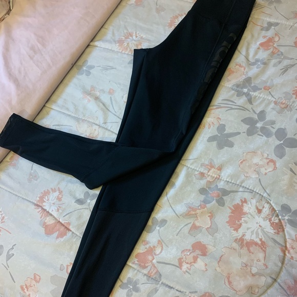 Adidas leggings - Picture 3 of 5